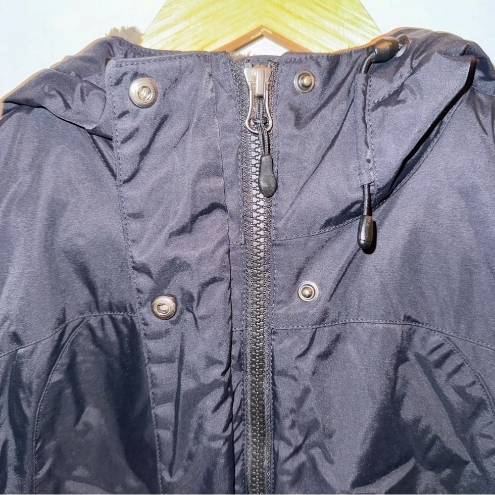 L. L. Bean Winter Coat with Faux Fur Lining Women’s Size Extra Small - Picture 7 of 10